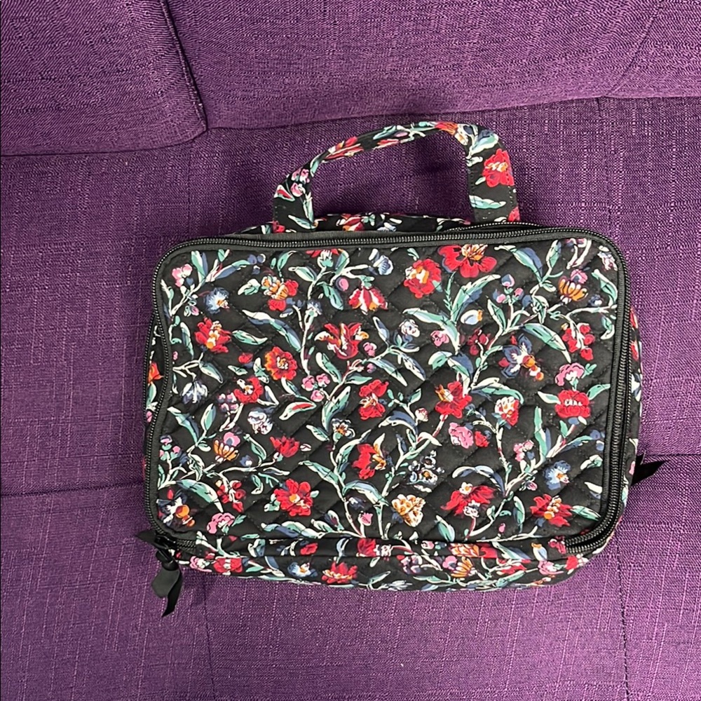 Vera Bradley Ultimate Travel Case perennials noir NWT